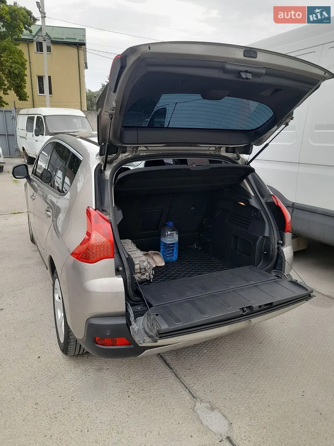 2010 Peugeot 3008 - мініатюра 4