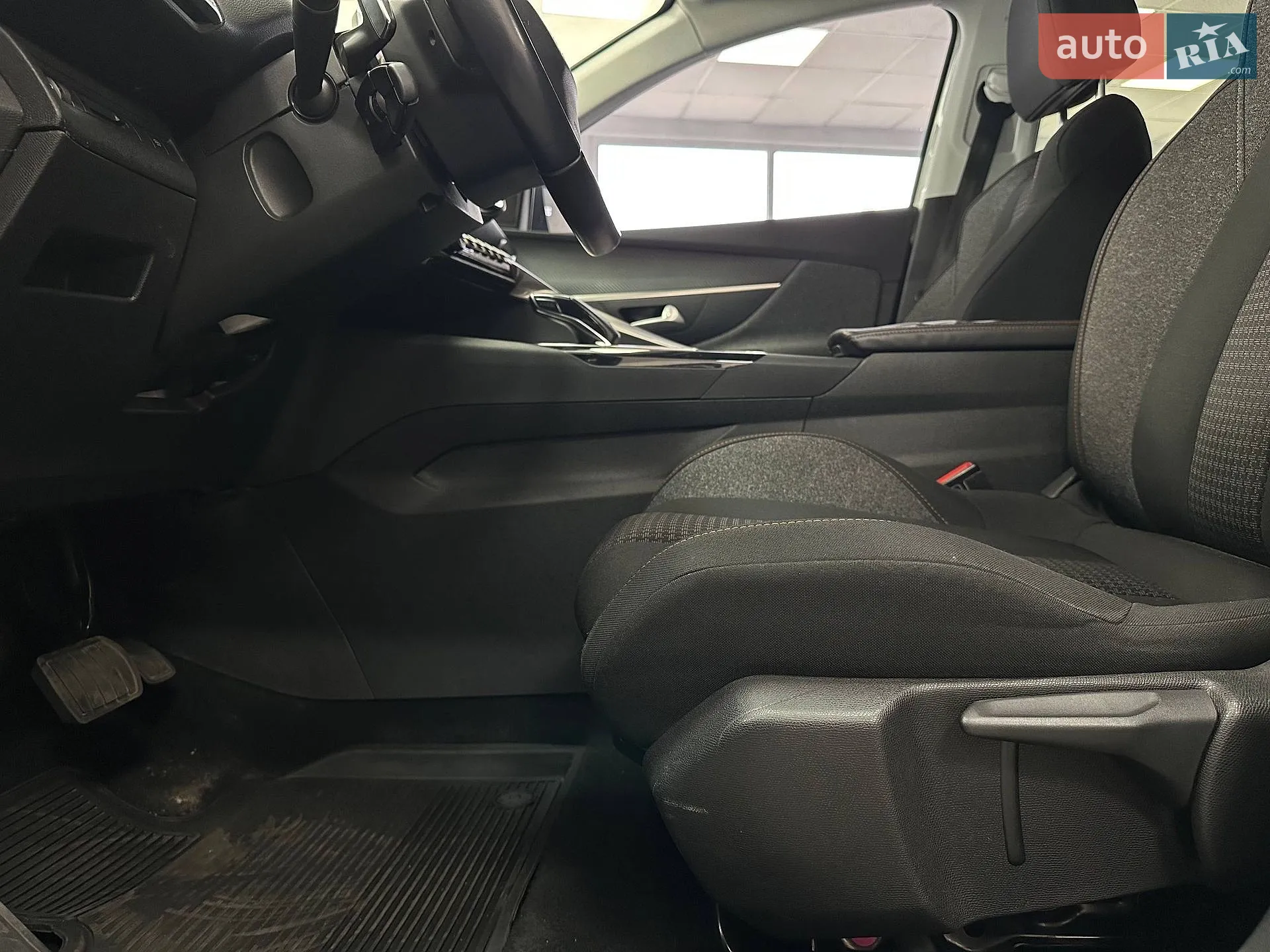 2018 Peugeot 3008 - мініатюра 15