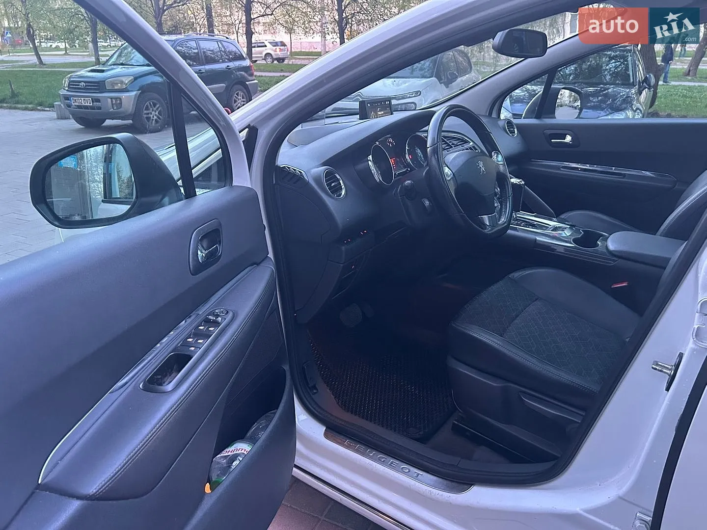 2015 Peugeot 3008 - мініатюра 12