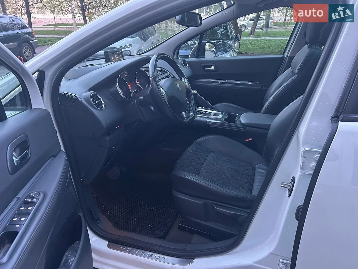2015 Peugeot 3008 - мініатюра 18