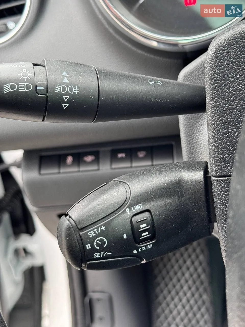 2016 Peugeot 3008 - мініатюра 26