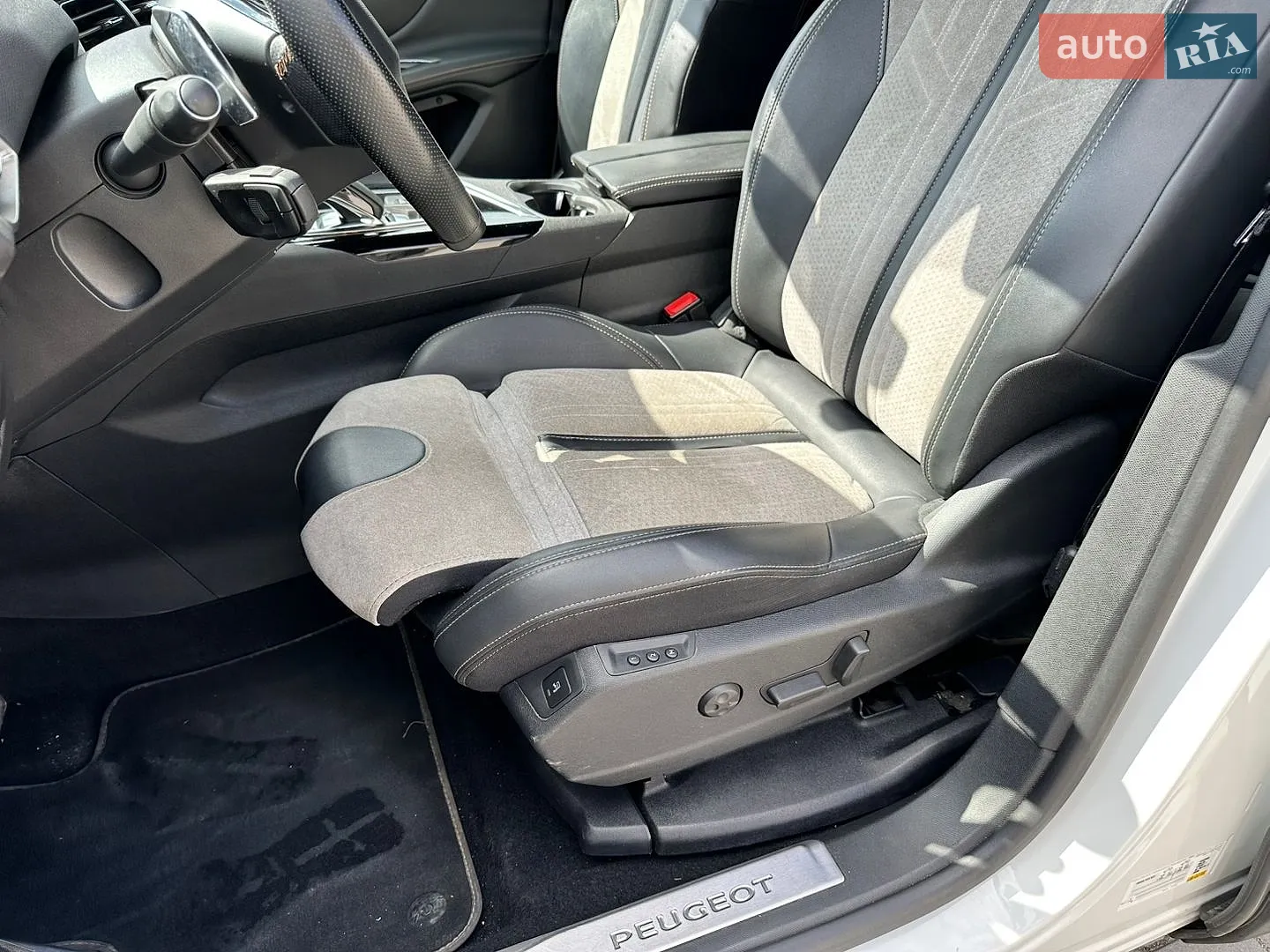 2021 Peugeot 3008 - мініатюра 38