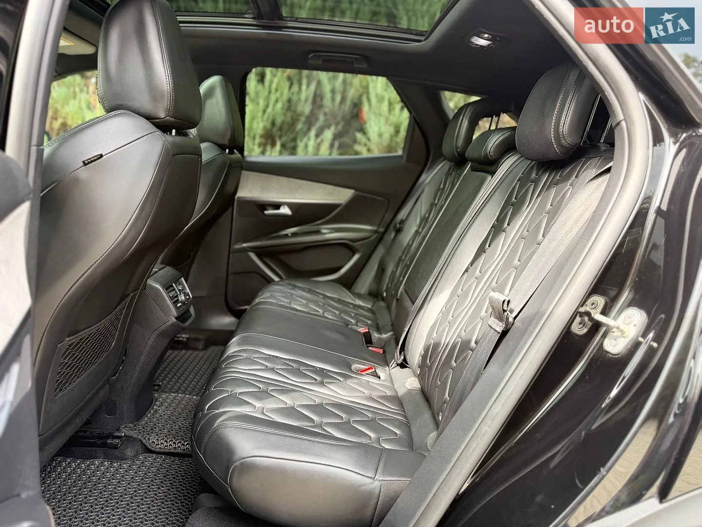 2017 Peugeot 3008 - мініатюра 33