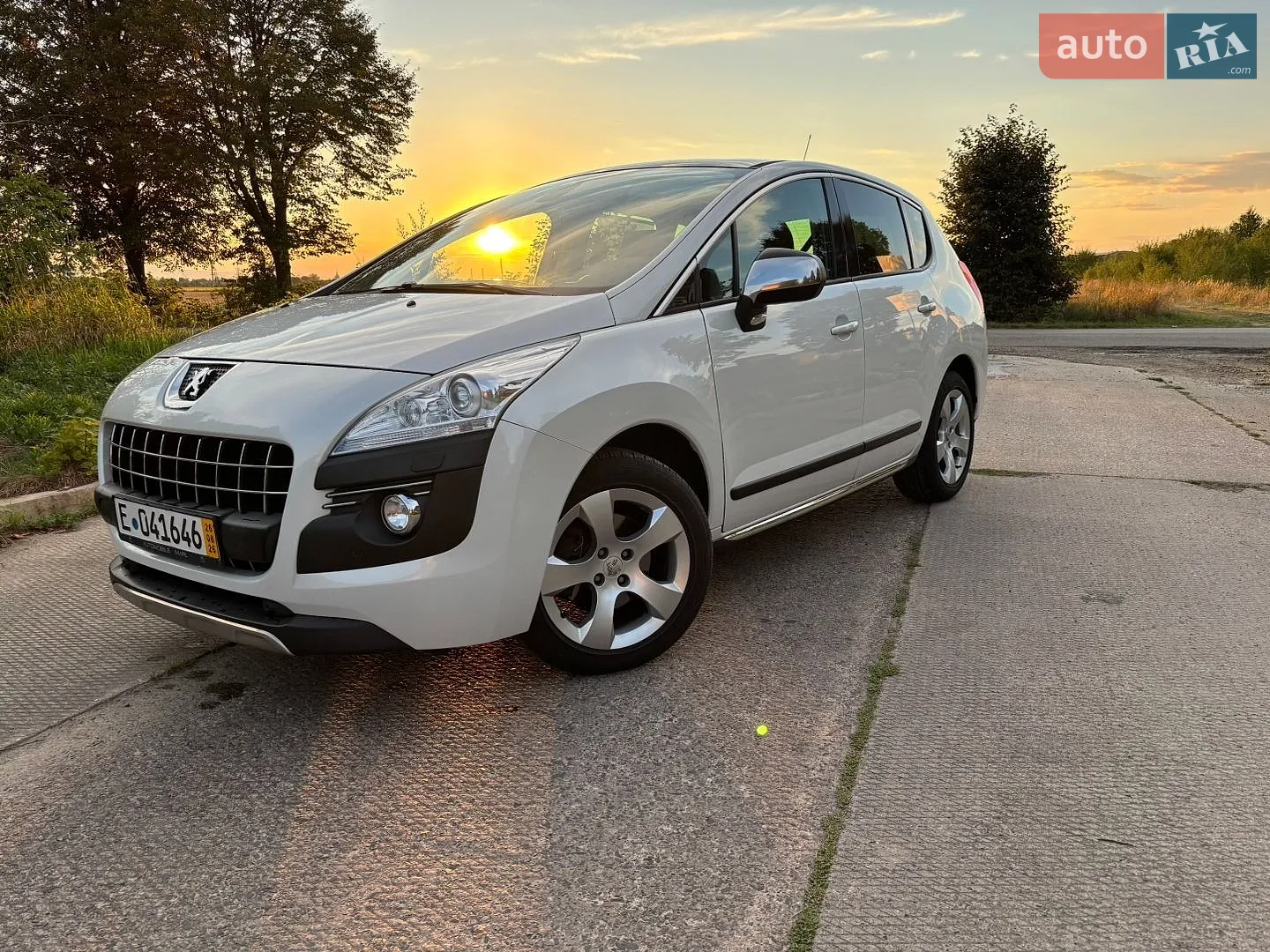 2011 Peugeot 3008 - фото 1