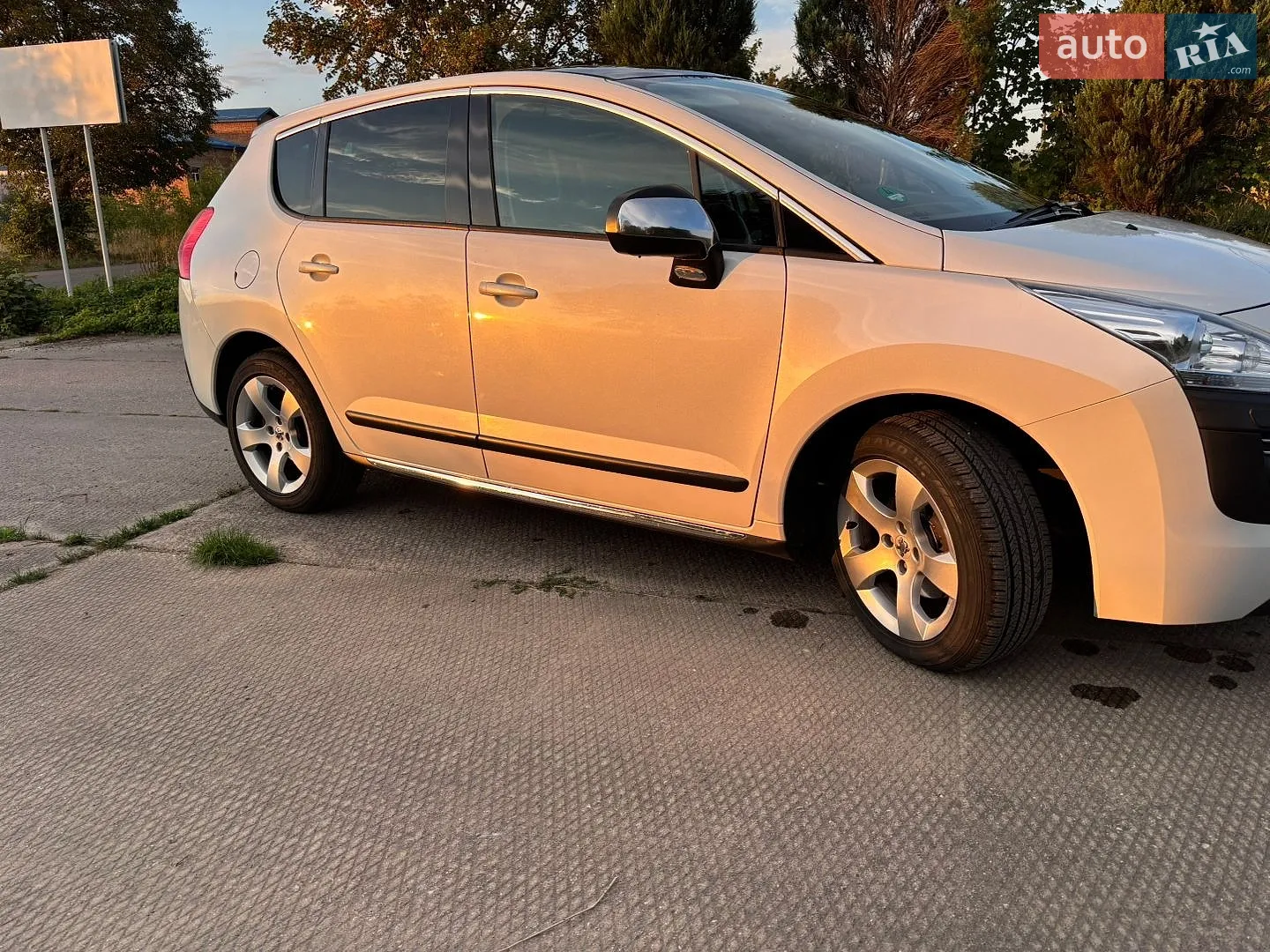 2011 Peugeot 3008 - мініатюра 13
