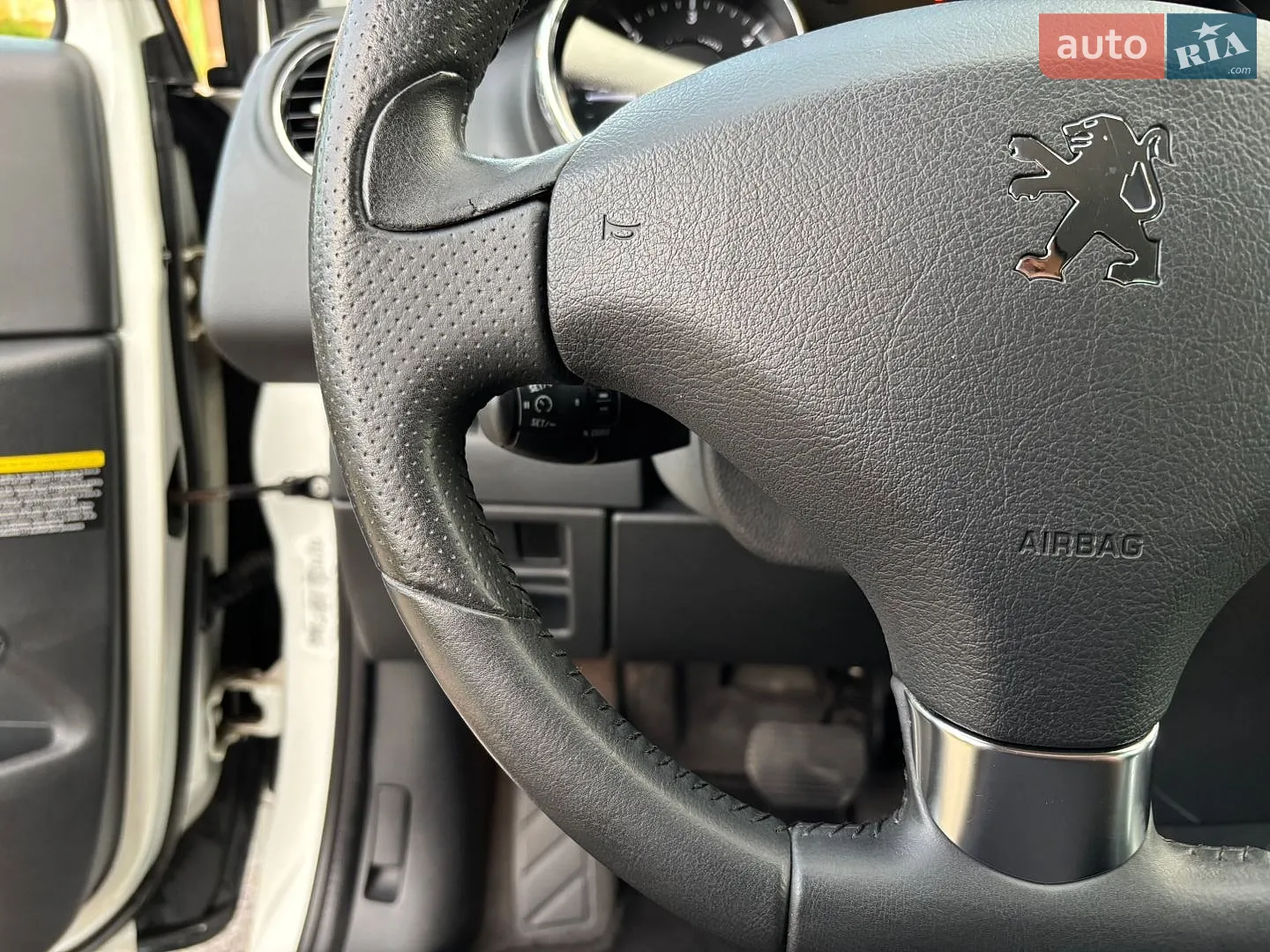 2011 Peugeot 3008 - мініатюра 23