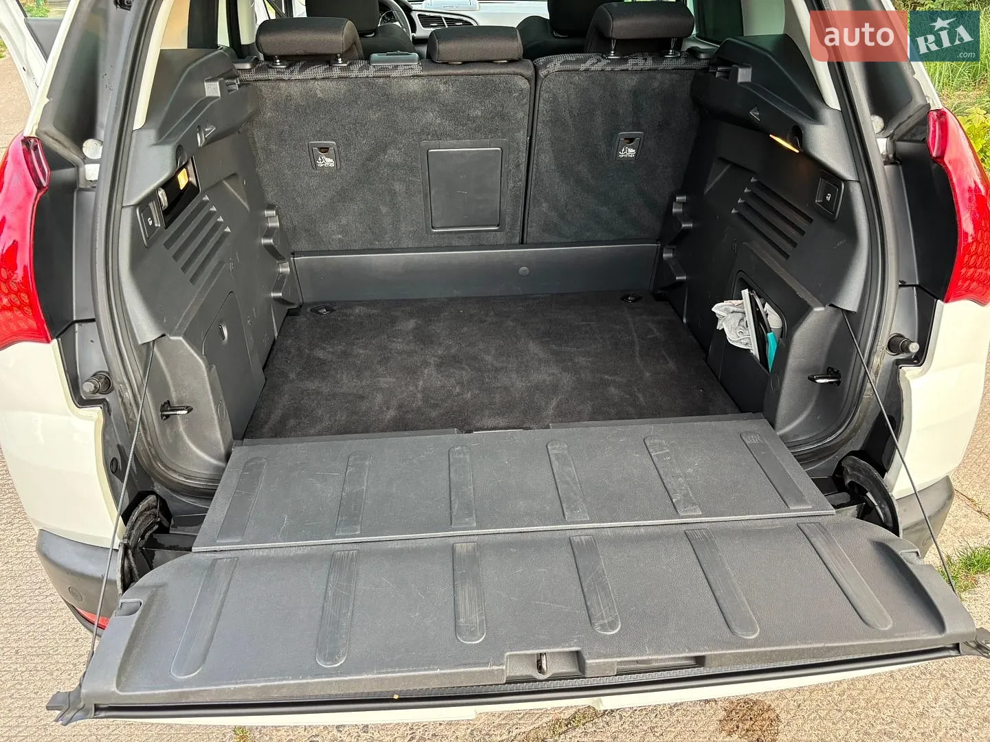 2011 Peugeot 3008 - мініатюра 37
