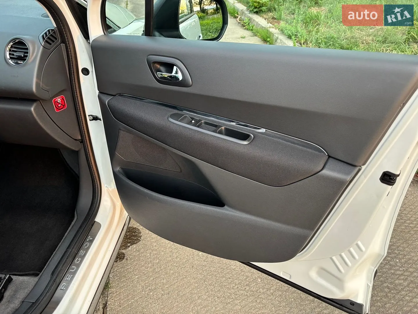 2011 Peugeot 3008 - мініатюра 43