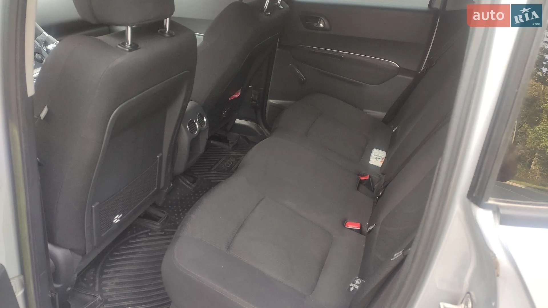 2011 Peugeot 3008 - мініатюра 7