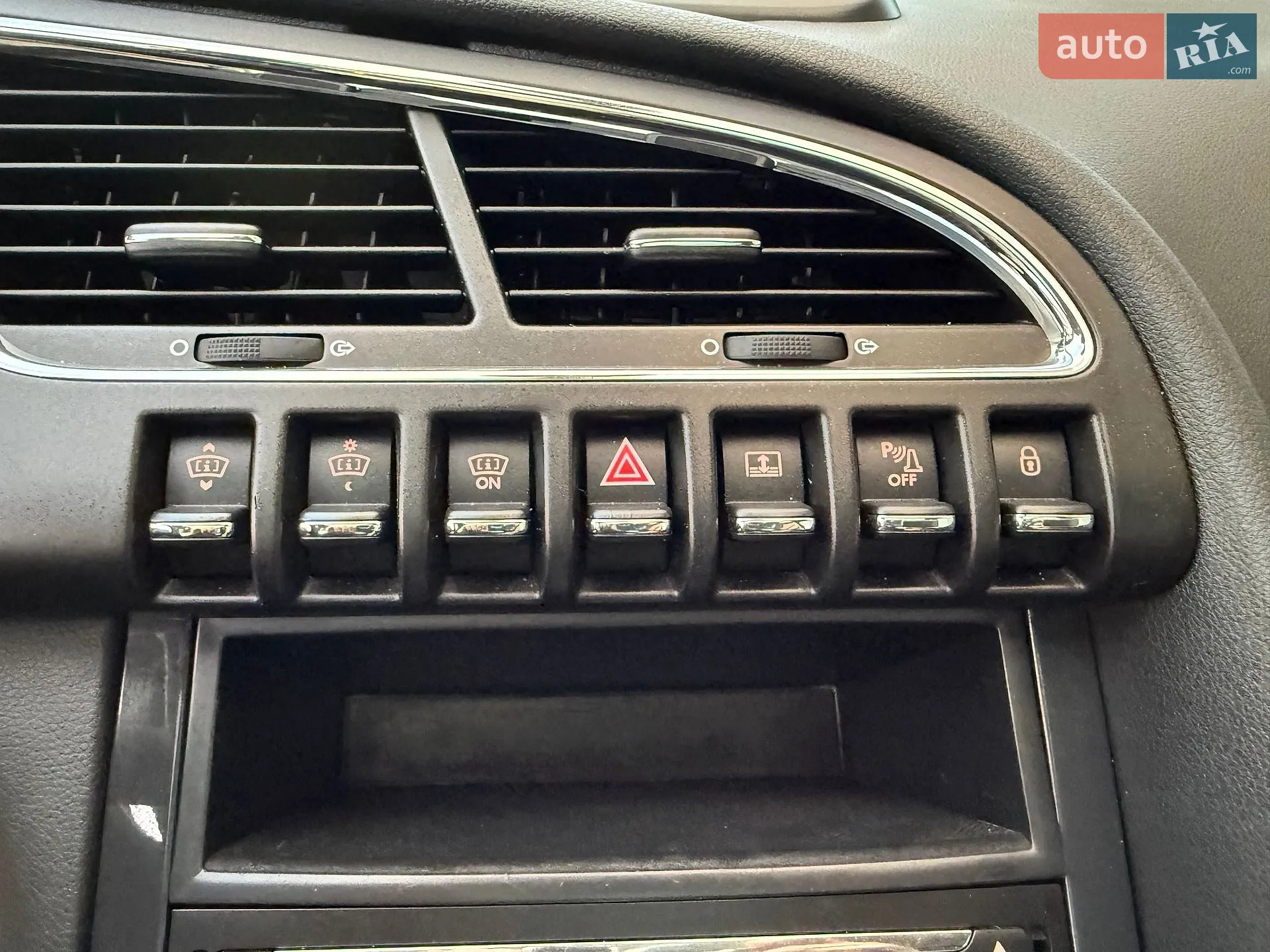 2016 Peugeot 3008 - мініатюра 47
