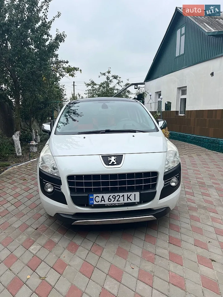 Peugeot 3008 2013