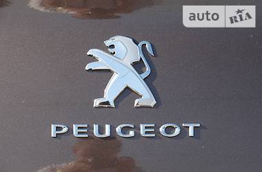 Седан Peugeot 301 2014 в Одессе
