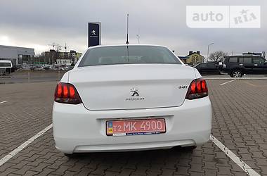 Седан Peugeot 301 2019 в Хмельницком