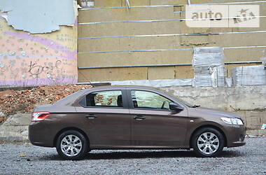 Седан Peugeot 301 2013 в 