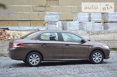 Седан Peugeot 301 2013 в 