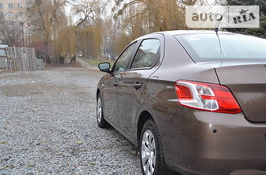 Седан Peugeot 301 2013 в 