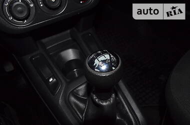 Седан Peugeot 301 2013 в 