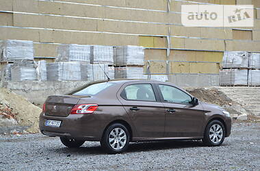 Седан Peugeot 301 2013 в 