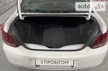 Седан Peugeot 301 2019 в Киеве