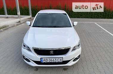 Седан Peugeot 301 2018 в 