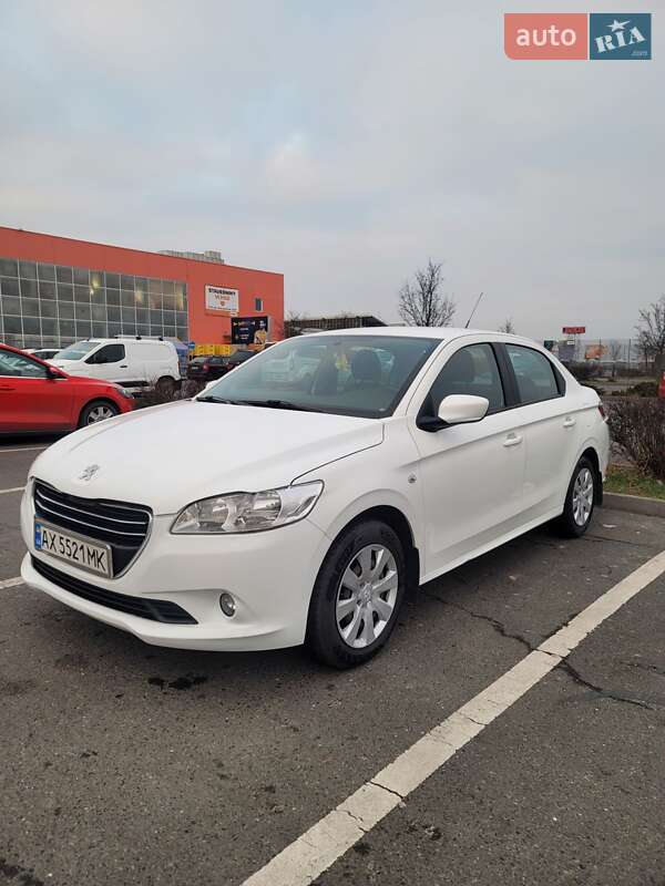 Peugeot 301 2013