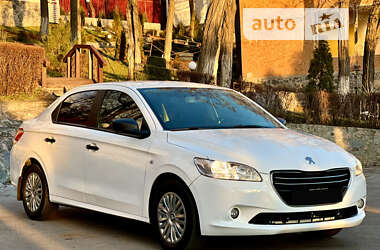 Седан Peugeot 301 2013 в 