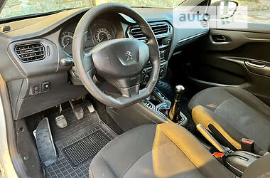 Седан Peugeot 301 2013 в 