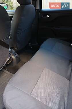 Седан Peugeot 301 2013 в Харкові