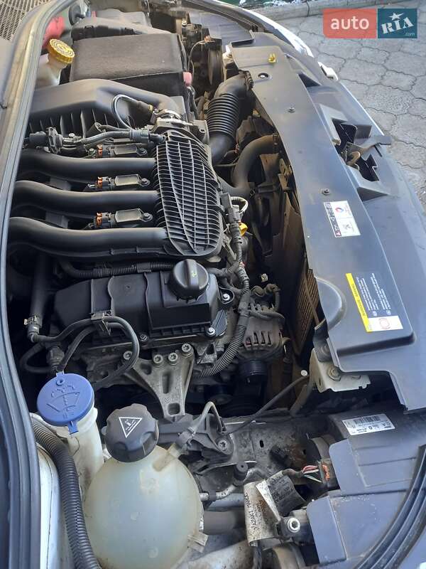 Седан Peugeot 301 2013 в Дніпрі