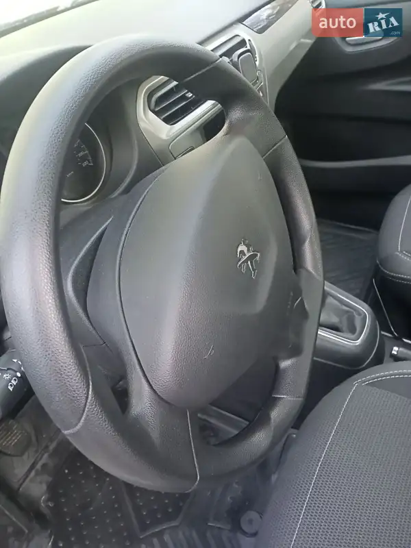 Peugeot 301 2020
