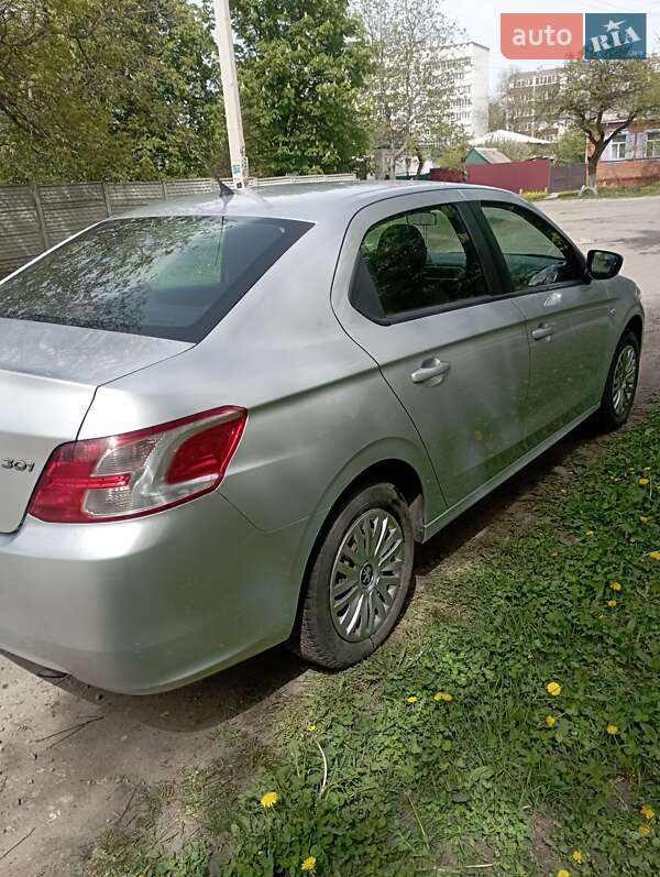 Седан Peugeot 301 2014 в Харькове