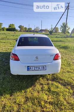 Седан Peugeot 301 2013 в Козельце