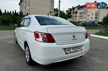 Седан Peugeot 301 2013 в Києві