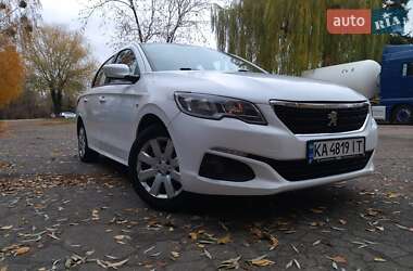 Седан Peugeot 301 2019 в Киеве