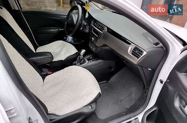 Седан Peugeot 301 2018 в 