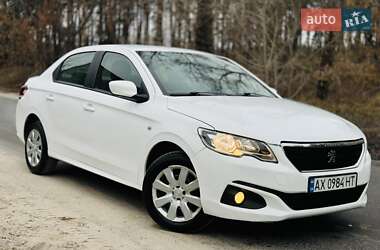 Седан Peugeot 301 2019 в Харкові