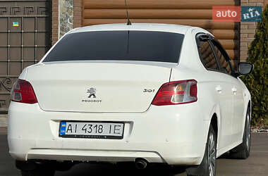 Седан Peugeot 301 2013 в Києві