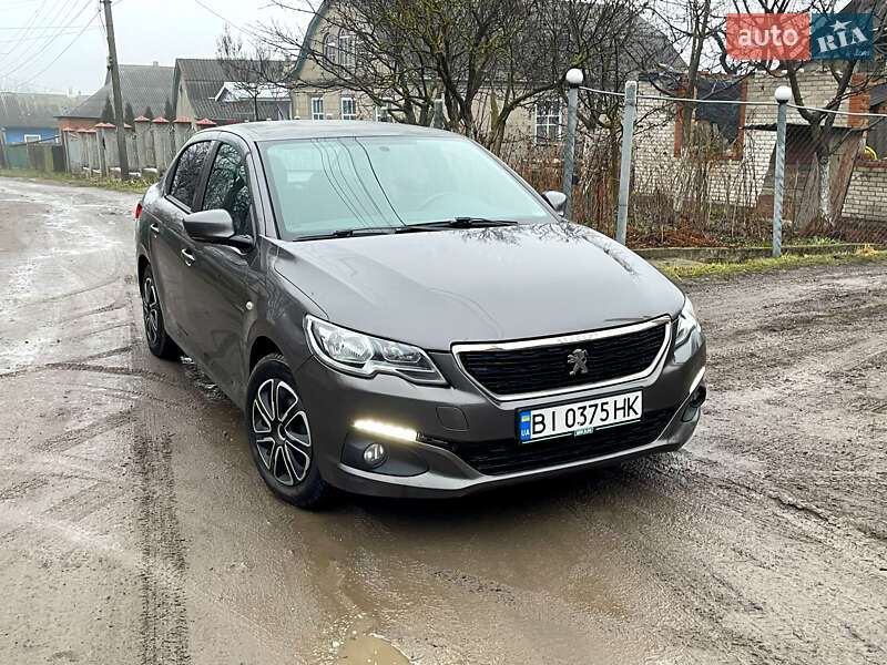 Седан Peugeot 301 2018 в Жмеринке