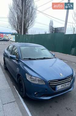 Седан Peugeot 301 2013 в Киеве