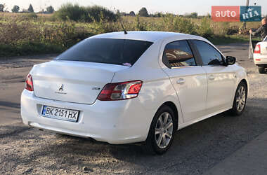 Седан Peugeot 301 2016 в Ровно