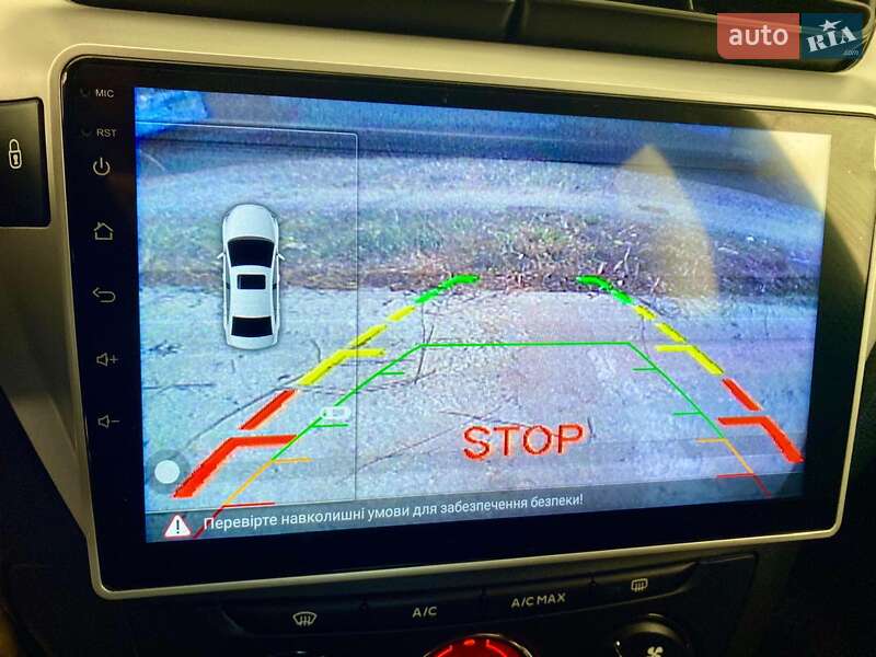 Седан Peugeot 301 2016 в Івано-Франківську