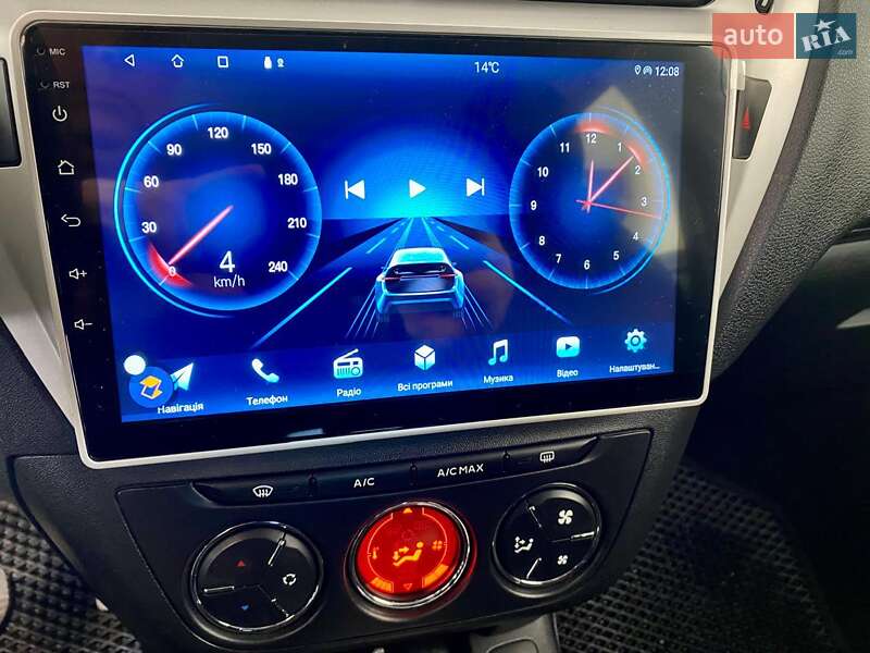 Седан Peugeot 301 2016 в Івано-Франківську