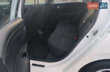 Седан Peugeot 301 2016 в 