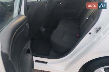 Седан Peugeot 301 2016 в 