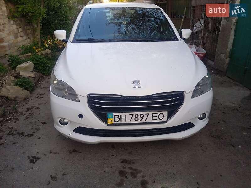Peugeot 301 2013