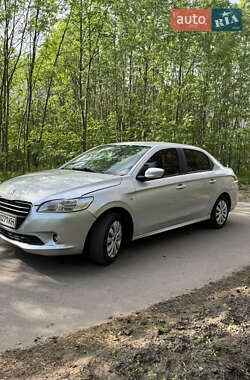 Седан Peugeot 301 2013 в 