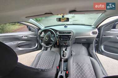 Седан Peugeot 301 2016 в 