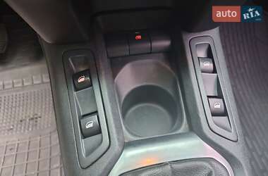 Седан Peugeot 301 2016 в 