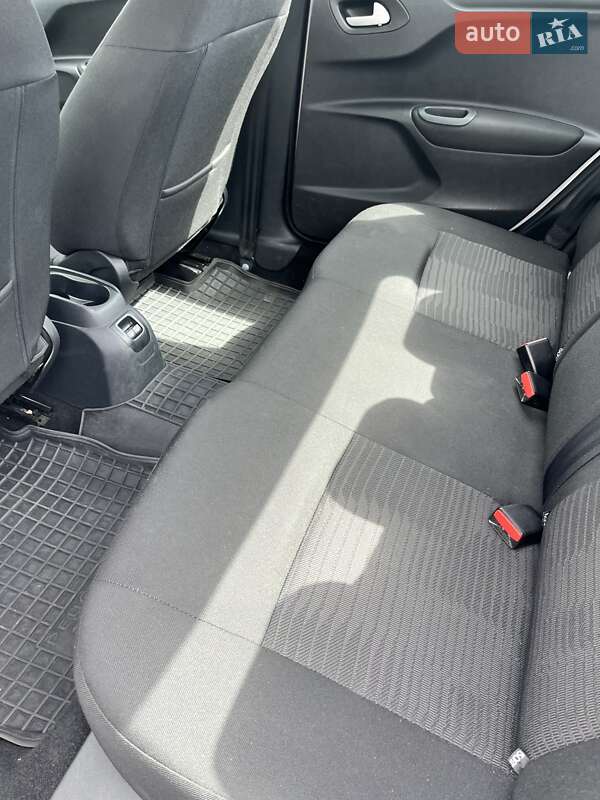 Седан Peugeot 301 2021 в Києві