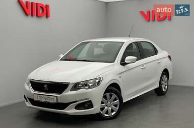 Седан Peugeot 301 2021 в Киеве